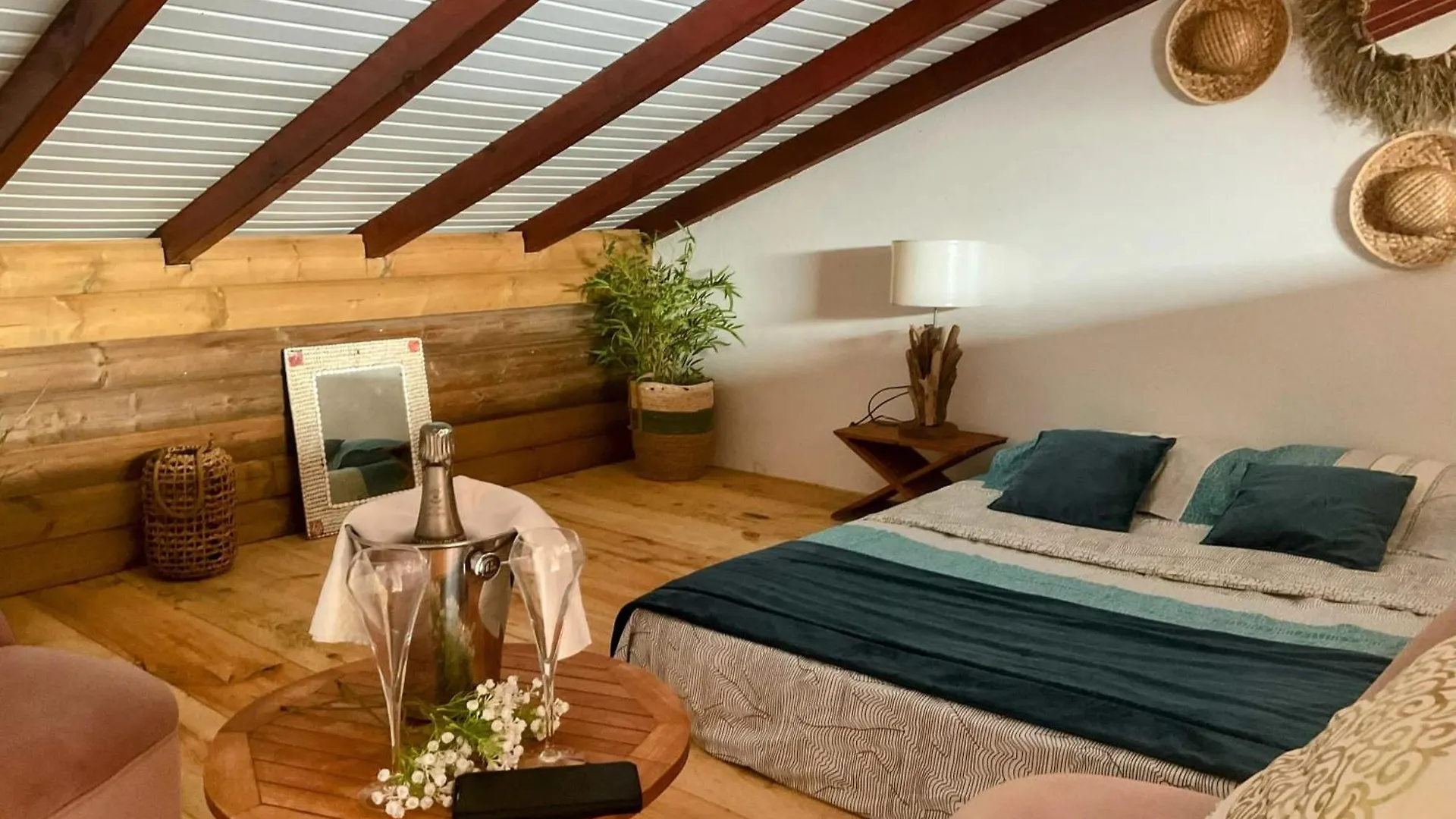 Appartement Elegant Avec Jacuzzi A Bouillante 40M² Apartment